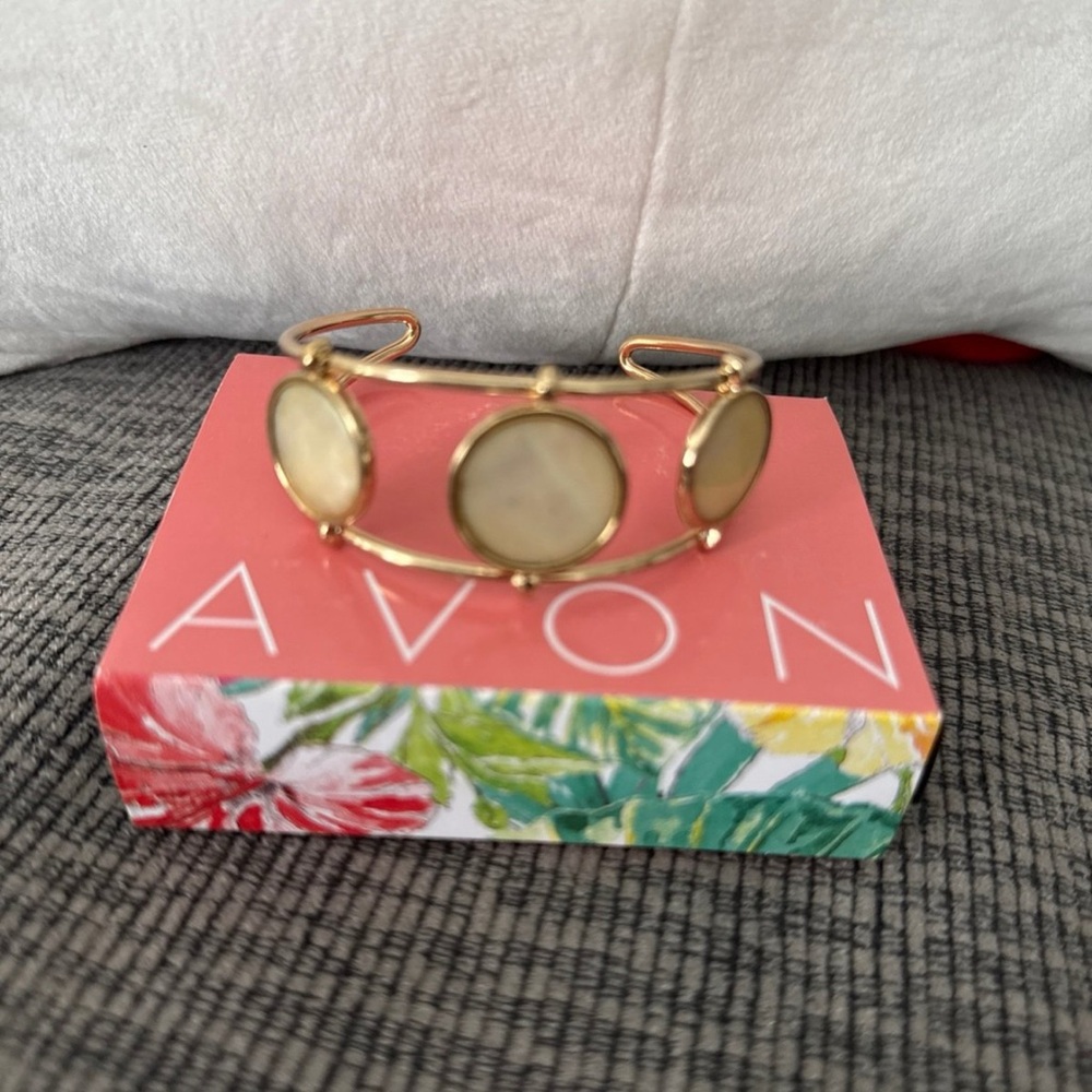 Avon shimmer cuff